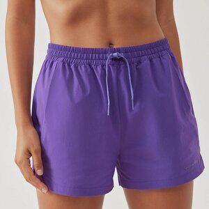 Outdoor Voices Doing Things 2.5 Short L (never worn!)